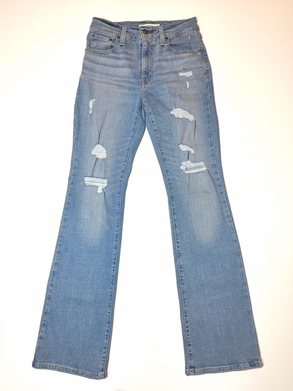 Levi’s Women’s 725 High Rise Bootcut Distressed  Jeans Size- 26